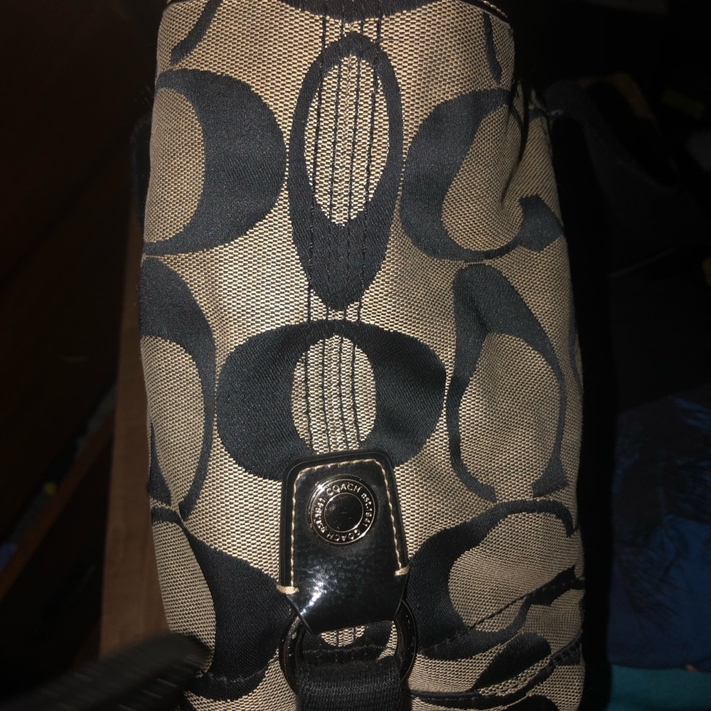 Handbag - Picture 4 of 6